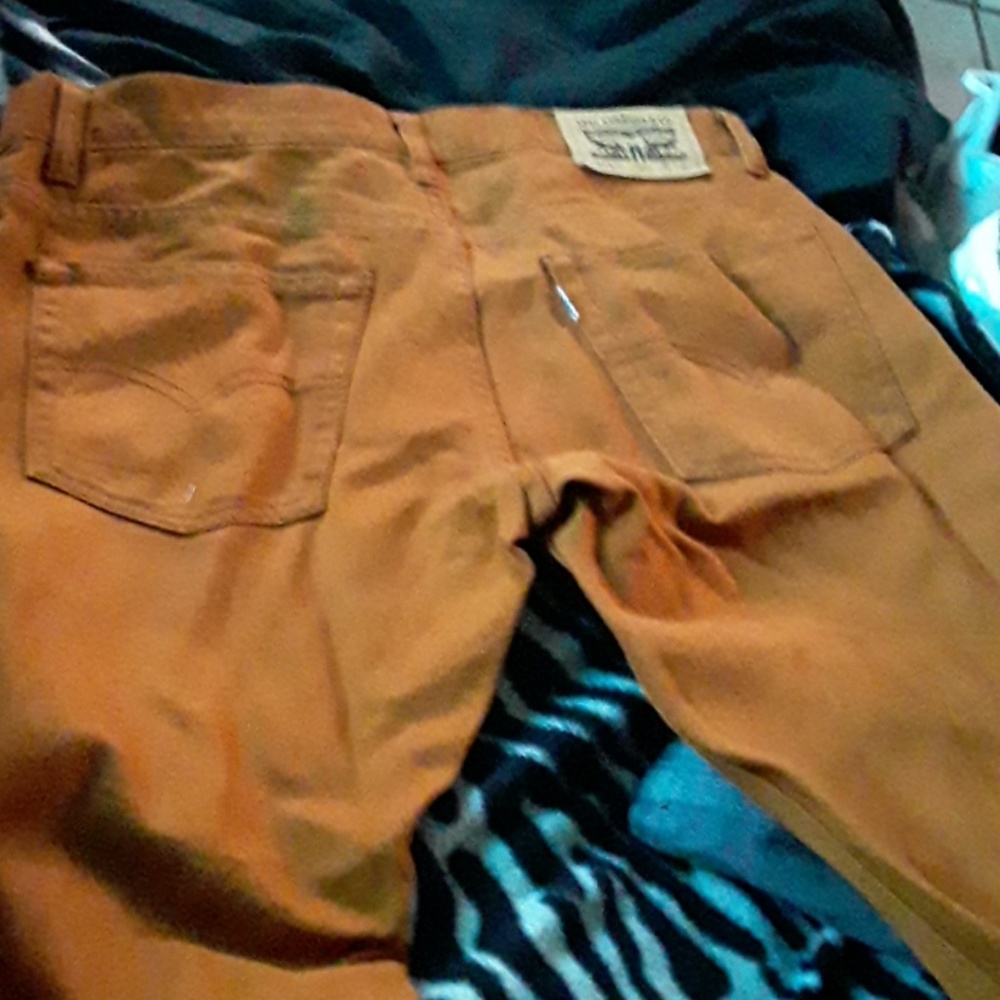 Levi Jean's